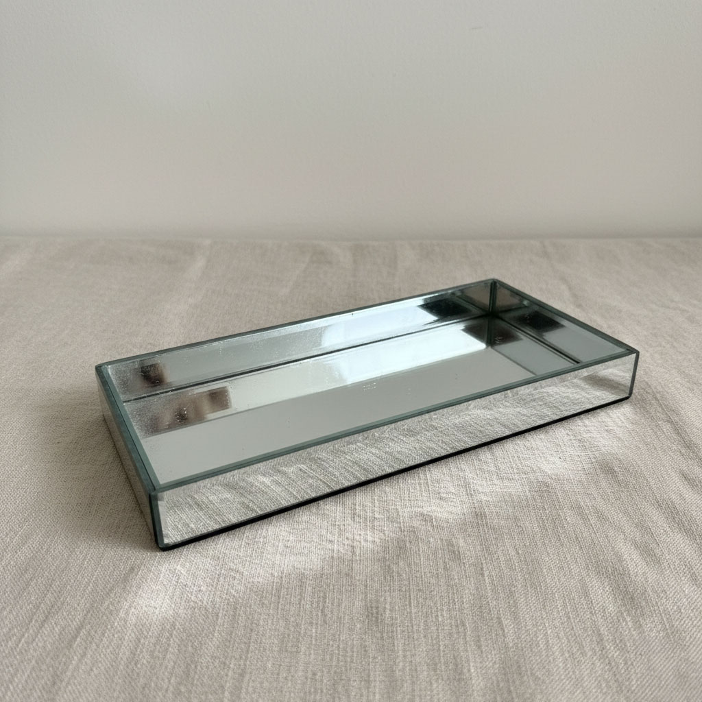 The Starlight" Mirrored Vanity Tray - Image 3